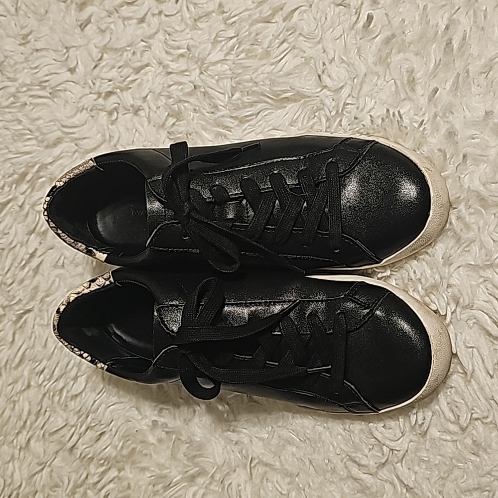 Banana Republic Leather Sneakers